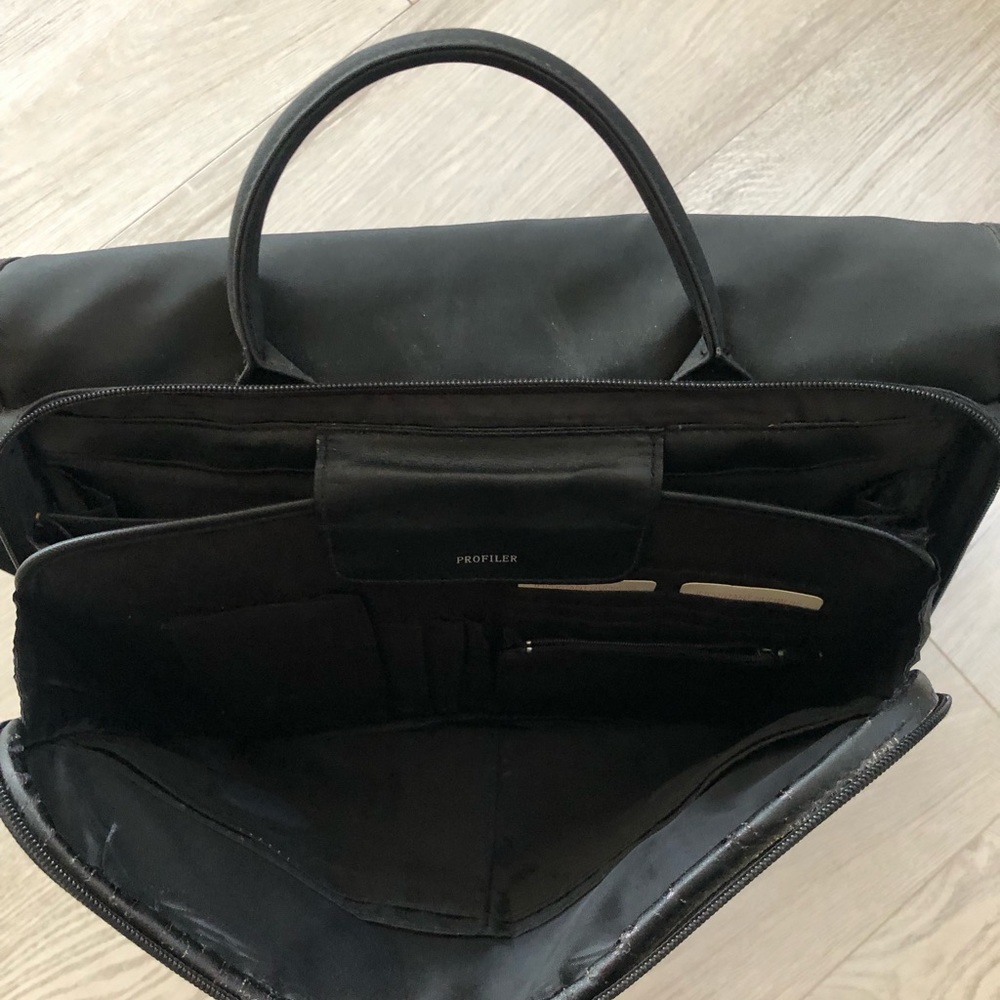 Rosetti New York Black Business Laptop Briefcase Bag - Picture 9 of 16